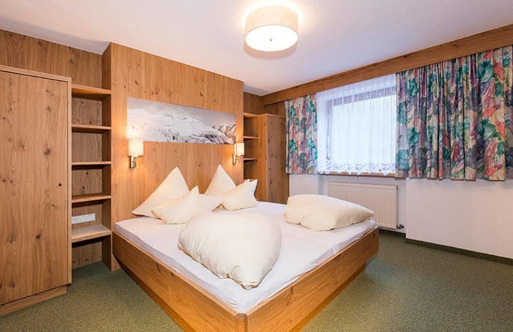 Appartement Diamant Сьолден Екстериор снимка